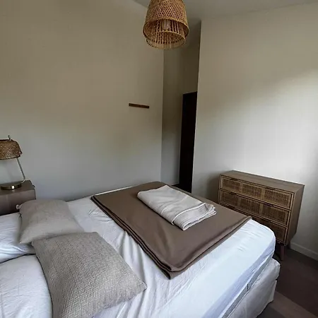 Charmante Maison Rénovée à 200 M De La - Fr-1-194-316 *