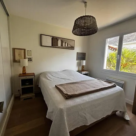 Charmante Maison Renovee A 200 M De La Nyaraló La Faute-sur-Mer